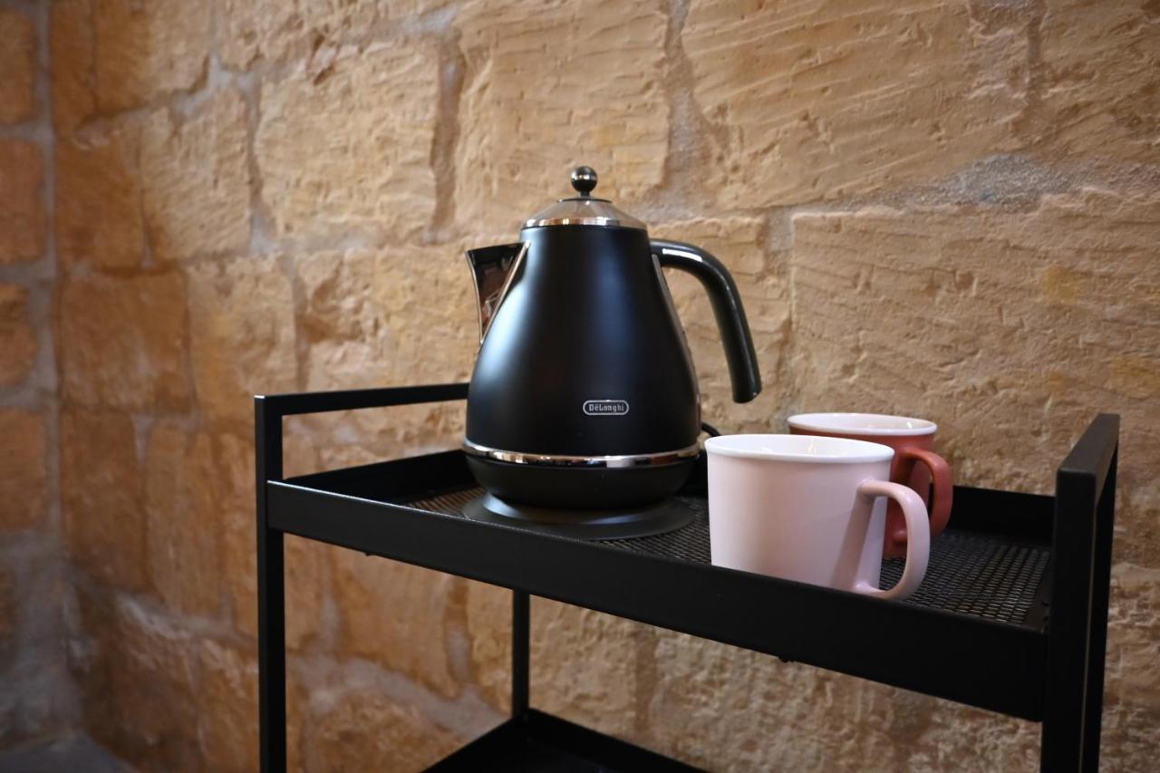 Numru 27 Expertly Restored Small House Of Character * Cospicua